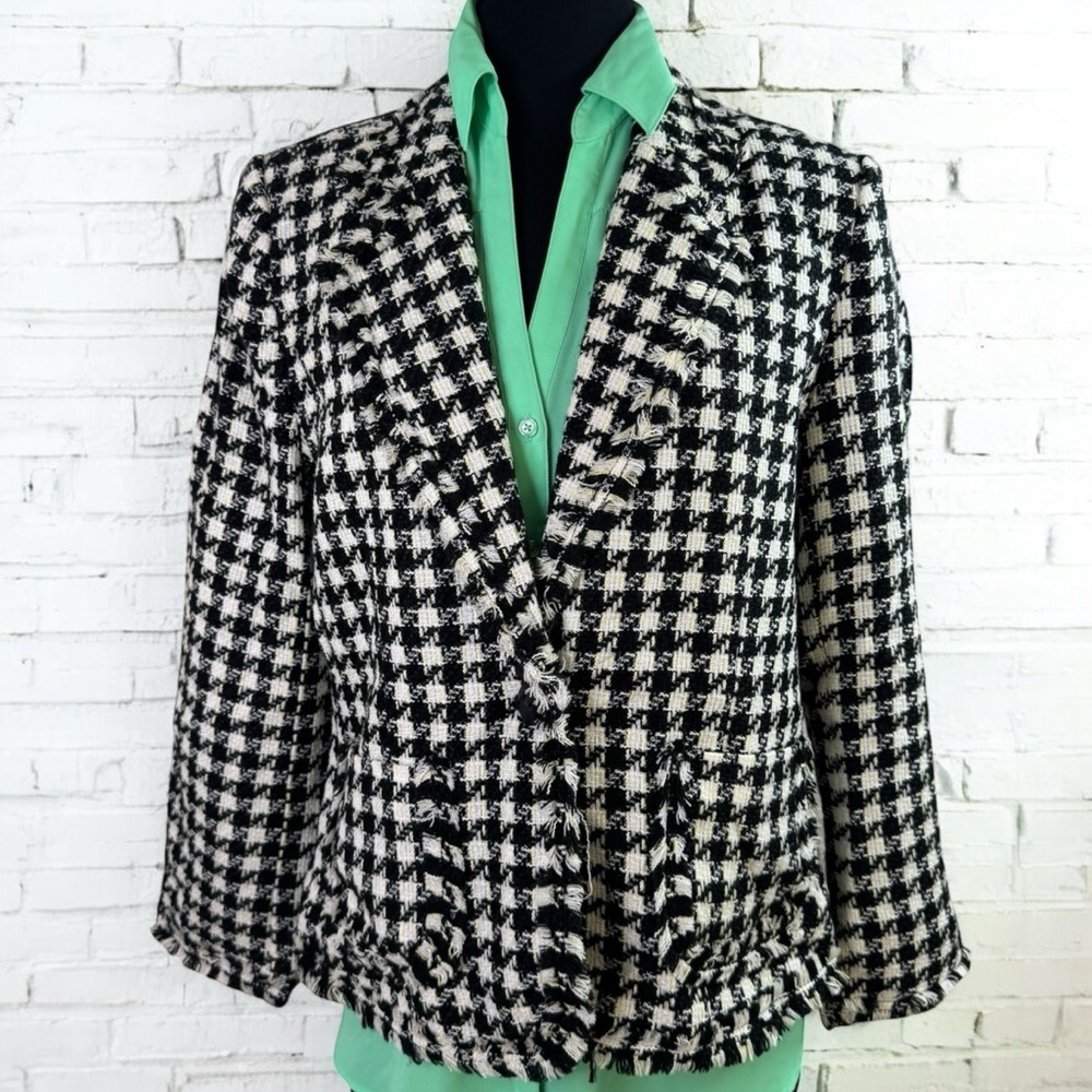 Carlucci Black and White Houndstooth Jacket